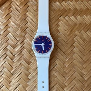 Swatch White Jelly Water-resistant Watch